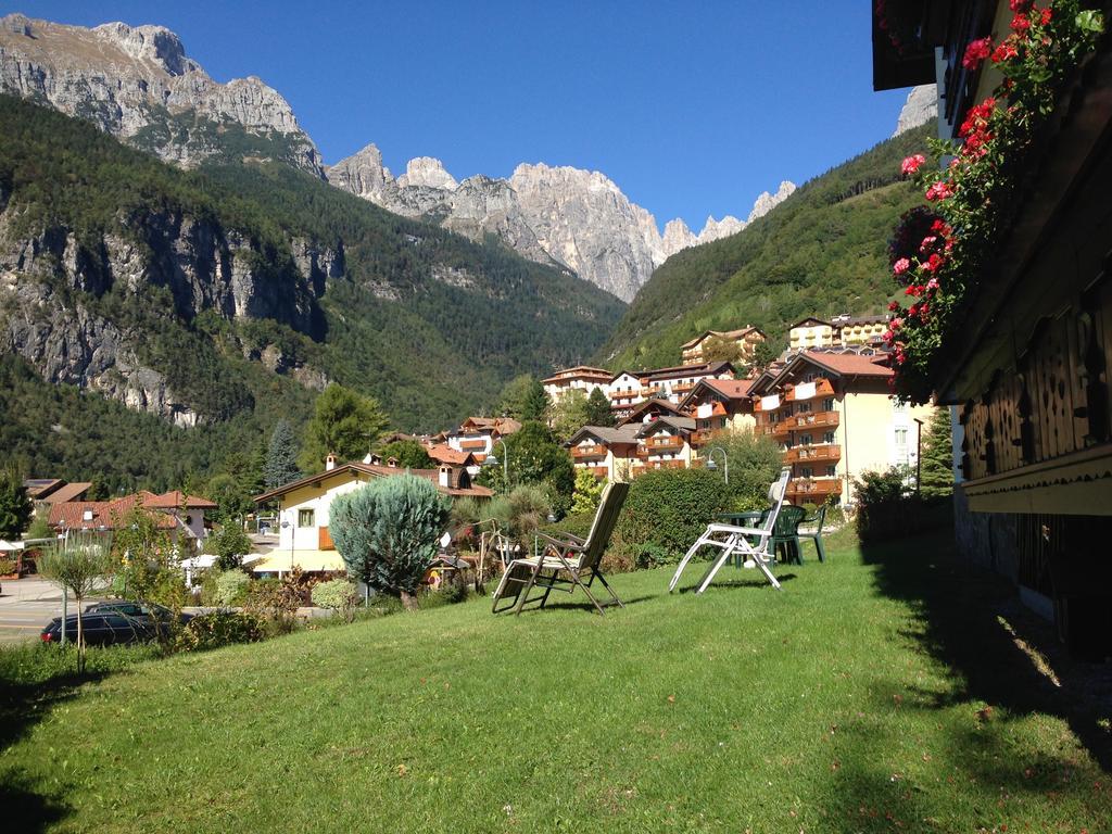 Villa Ginestra Molveno Quarto foto